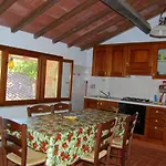 Spacious In With Shared Pool Διαμέρισμα Massa Marittima