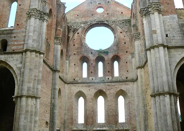 Διαμέρισμα Spacious In With Shared Pool *