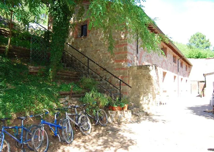 Διαμέρισμα Spacious In With Shared Pool